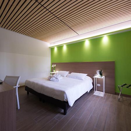 Hotel Marelet 崔威里奥 外观 照片