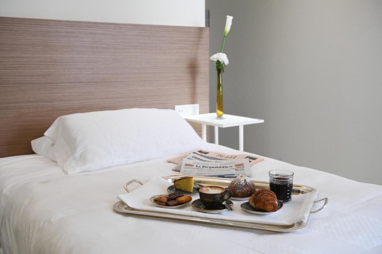 Hotel Marelet 崔威里奥 外观 照片
