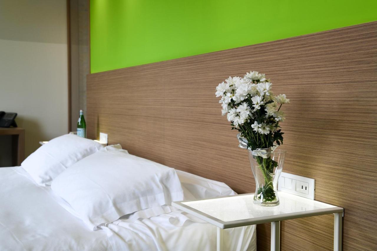 Hotel Marelet 崔威里奥 外观 照片